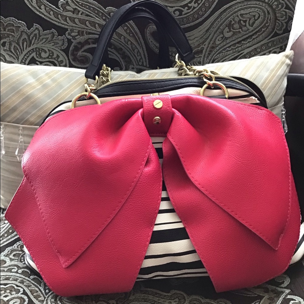 Betsey Johnson bag